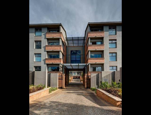 2 BEDROOM APARTMENT FOR SALE IN WATERKLOOF